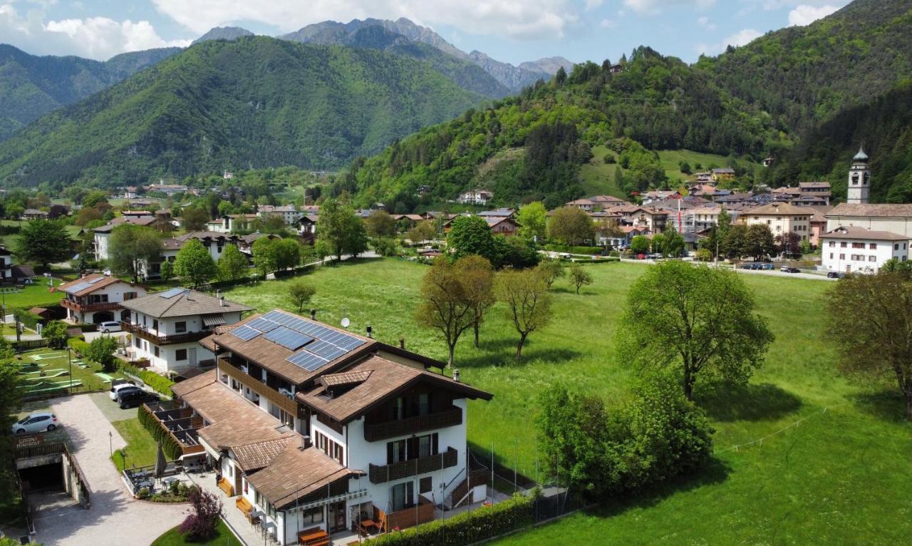 Hotel Garni My Ledro Pieve Di Ledro Exteriör bild