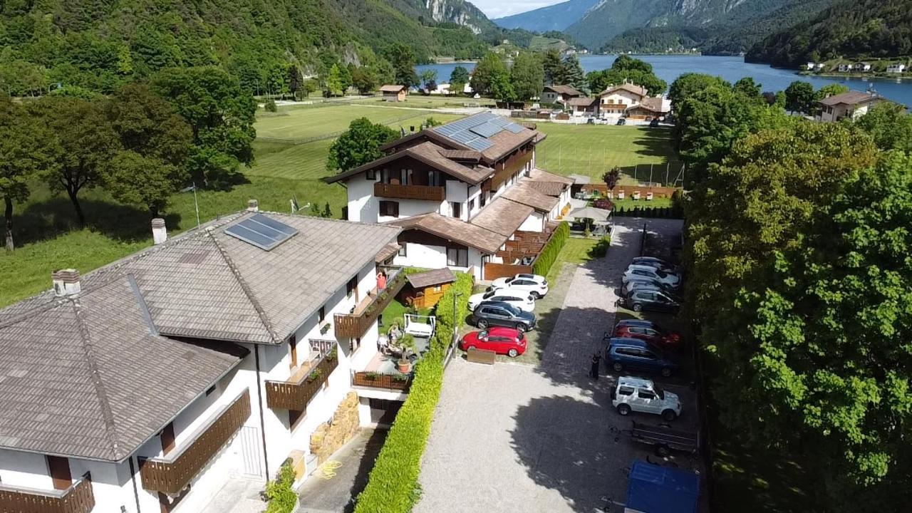 Hotel Garni My Ledro Pieve Di Ledro Exteriör bild
