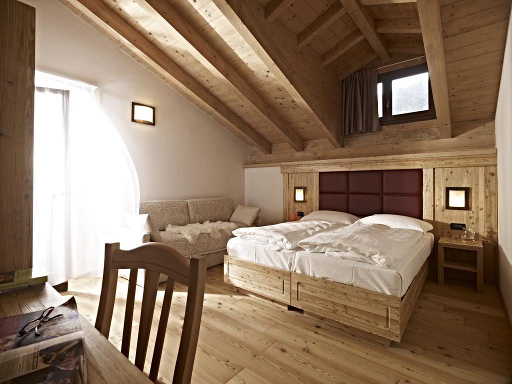 Hotel Garni My Ledro Pieve Di Ledro Exteriör bild